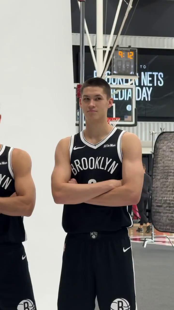 关于布鲁克林篮网集结日止住颓势，志在社区盾名次提升，悬念犹存，球队文化再被提及的信息